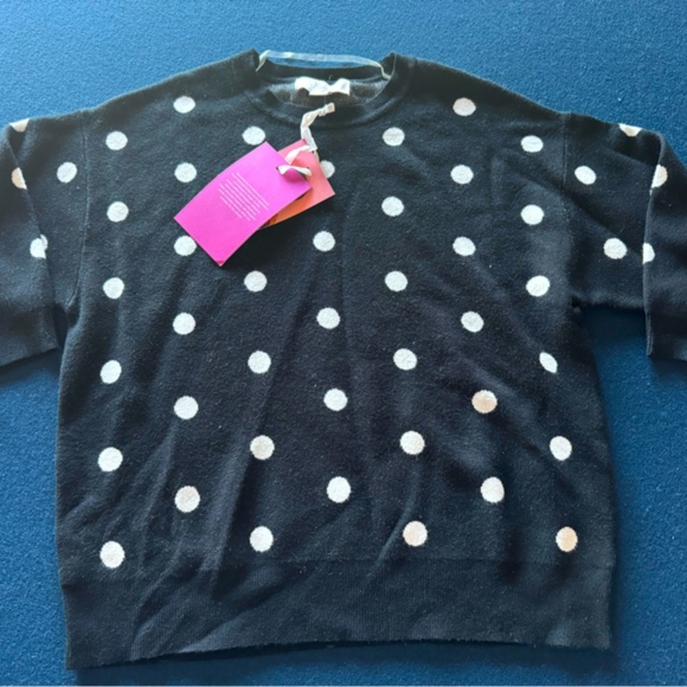 VICTOR GLEMAUD/ Target collab lightweight black sweater with white polka dots😎